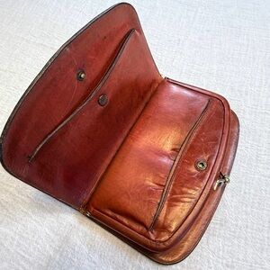 Etienne Aigner Vintage
Leather Wallet Clutch West Germany Handmade Brass